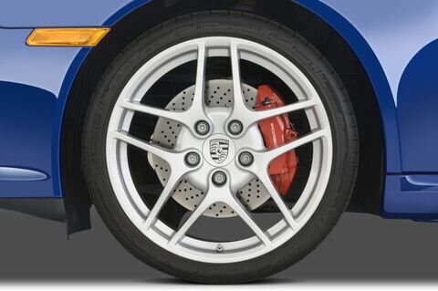 Porsche 911 (Baujahr 2010) Carrera S 2 Türen Reifen und Felge