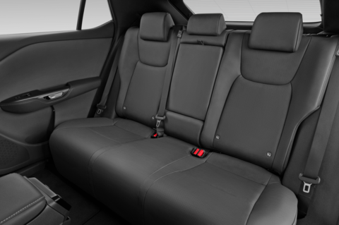 Lexus RZ (Baujahr 2023) 450e Executive 5 Türen Rücksitze