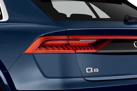 Audi Q8 (Baujahr 2019) S Line 5 Türen Rücklicht