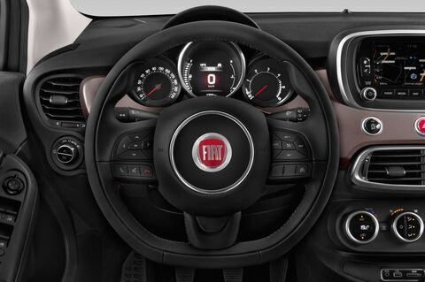 FIAT 500X (Baujahr 2015) Lounge 5 Türen Lenkrad