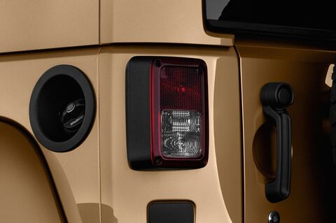 Jeep Wrangler (Baujahr 2017) Sahara 5 Türen Rücklicht