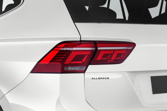 Volkswagen Tiguan Allspace (Baujahr 2022) R-Line 5 Türen Rücklicht