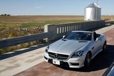 Mercedes-Benz SLK 55 AMG - Ein Vollblut-Roadster macht halbe Sachen...