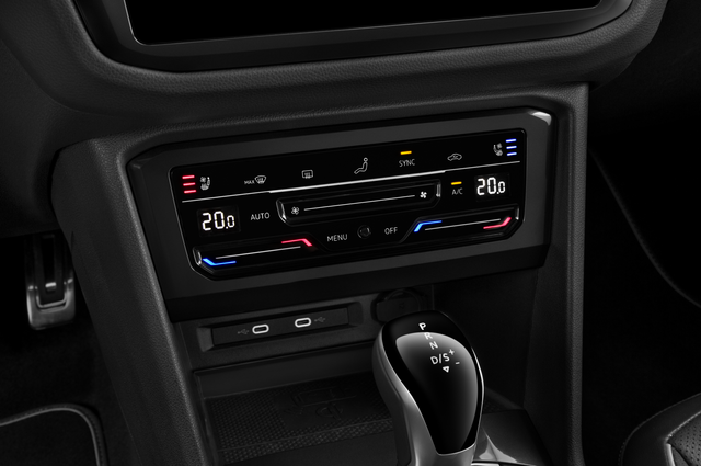 Volkswagen Tiguan Allspace (Baujahr 2022) R-Line 5 Türen Temperatur und Klimaanlage