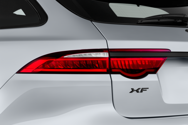 Jaguar XF Sportbrake (Baujahr 2021) R-Dynamic S 5 Türen Rücklicht