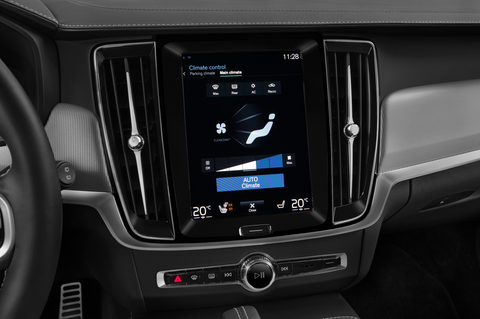 Volvo V90 Recharge (Baujahr 2021) R-Design 5 Türen Temperatur und Klimaanlage