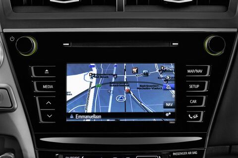 Toyota Prius+ (Baujahr 2016) Comfort 5 Türen Radio und Infotainmentsystem