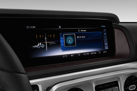 Mercedes G Class (Baujahr 2019) G 500 5 Türen Radio und Infotainmentsystem