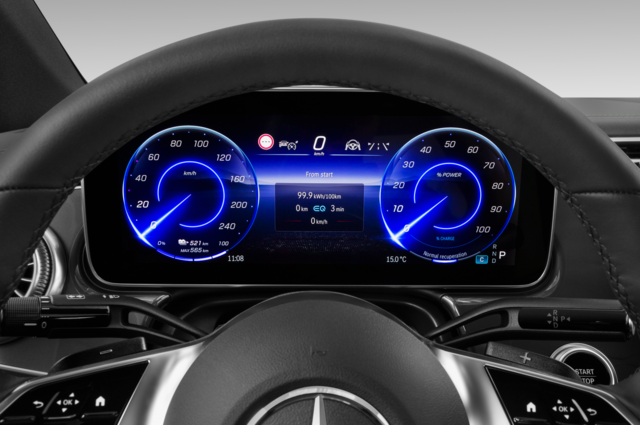 Mercedes EQE (Baujahr 2022) 350+ 4 Türen Tacho und Fahrerinstrumente