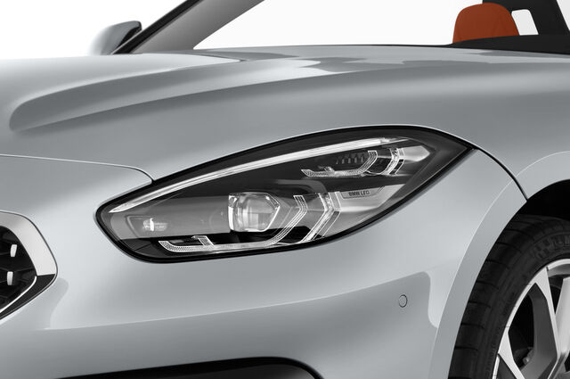 BMW Z4 (Baujahr 2019) Sport Line 2 Türen Scheinwerfer