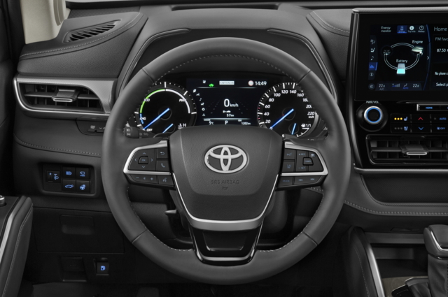 Toyota Highlander (Baujahr 2021) Luxury 5 Türen Lenkrad