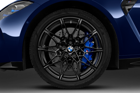 BMW M4 Coupe (Baujahr 2021) Competition 2 Türen Reifen und Felge