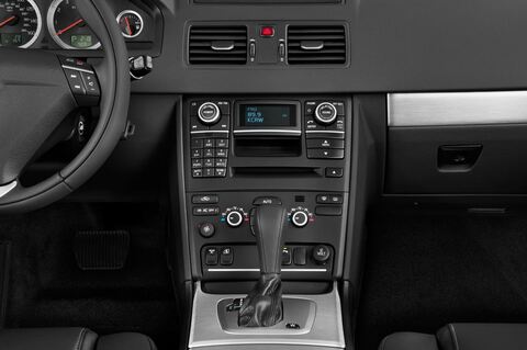 Volvo XC90 (Baujahr 2013) Summum 5 Türen Mittelkonsole