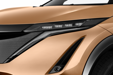 Nissan Ariya EV (Baujahr 2022) Evolve Pack 5 Türen Scheinwerfer