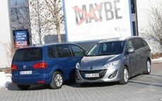 Mazda 5 vs. VW Touran - Starker Wind trifft frische Brise
