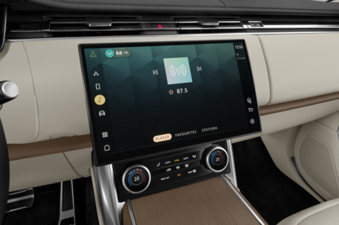 Land Rover Range Rover (Baujahr 2024) PHEV HSE 5 Türen Radio und Infotainmentsystem