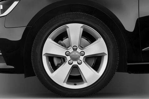 Audi A3 (Baujahr 2013) Ambition 5 Türen Reifen und Felge