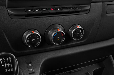 Renault Master (Baujahr 2020) Komfort 4 Türen Temperatur und Klimaanlage