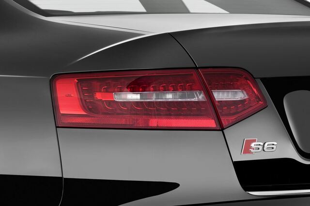 Audi S6 (Baujahr 2011) - 4 Türen Rücklicht