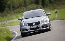 Suzuki Kizashi 4x2 6MT Sport - Auf halber Strecke