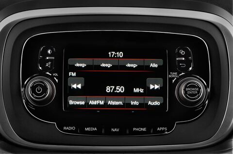 FIAT 500X (Baujahr 2016) Cross Plus 5 Türen Radio und Infotainmentsystem