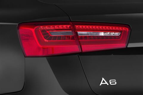 Audi A6 (Baujahr 2012) - 5 Türen Rücklicht