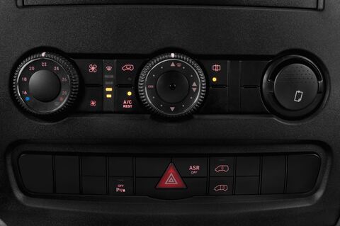 Volkswagen Crafter (Baujahr 2014) L3H2 4 Türen Temperatur und Klimaanlage