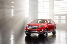 Ford Edge Concept - Ohne Fahrer in die Lücke