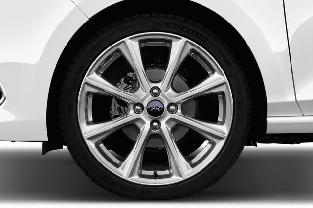 Ford Fiesta Vignale (Baujahr 2018) - 5 Türen Reifen und Felge