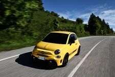 Test: Abarth 595 Competizione - Das Rampenferkelchen