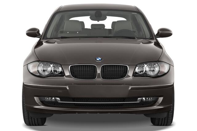 BMW 1 Series (Baujahr 2010) 130i 5 Türen Frontansicht
