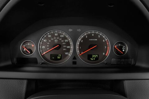 Volvo XC90 (Baujahr 2011) Executive 5 Türen Tacho und Fahrerinstrumente