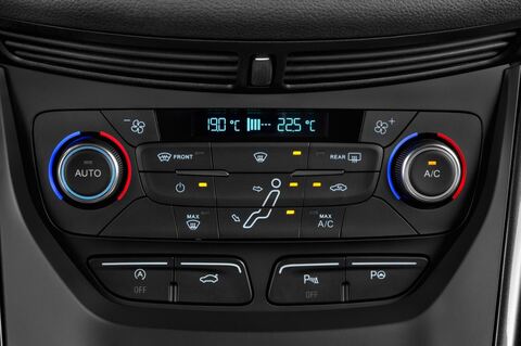 Ford C-Max (Baujahr 2015) Titanium 5 Türen Temperatur und Klimaanlage