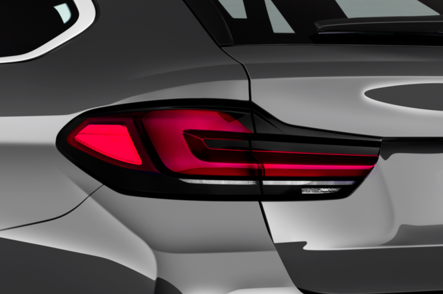 BMW 5 Series Touring (Baujahr 2023) Luxury Line 5 Türen Rücklicht