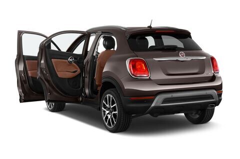 FIAT 500X (Baujahr 2016) Cross Plus 5 Türen Tür geöffnet