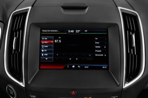 Ford Edge (Baujahr 2017) Sport 5 Türen Radio und Infotainmentsystem