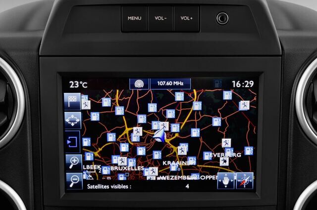 Peugeot Partner Tepee (Baujahr 2016) Outdoor 5 Türen Radio und Infotainmentsystem
