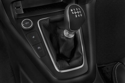 Ford Focus (Baujahr 2015) Titanium 5 Türen Schalthebel