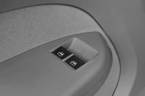 Volkswagen Caddy Life (Baujahr 2009) TDI 5 Türen Bedienungselemente Tür