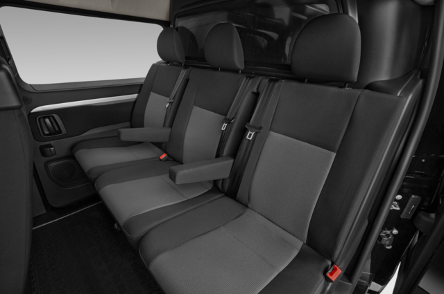 Toyota Proace (Baujahr 2023) Comfort 4 Türen Rücksitze