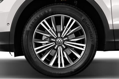 Volkswagen Tiguan (Baujahr 2017) Comfortline 5 Türen Reifen und Felge