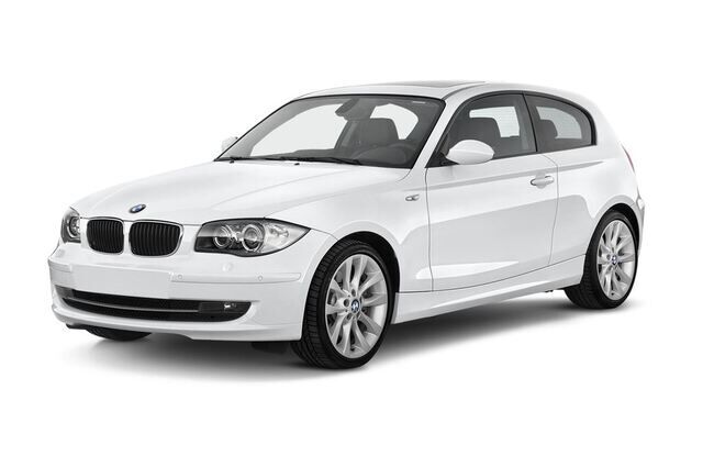 BMW 1 Series (Baujahr 2010) 123d 3 Türen seitlich vorne