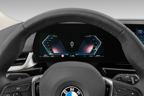 BMW X1 (Baujahr 2023) Serie 5 Türen Tacho und Fahrerinstrumente