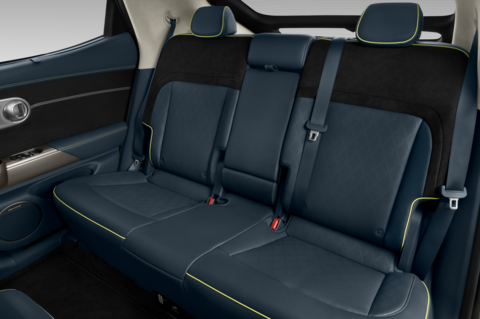 Genesis GV60 (Baujahr 2023) Sport 5 Türen Rücksitze