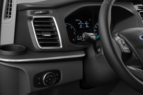 Ford Tourneo Custom (Baujahr 2020) Titanium 4 Türen Lüftung
