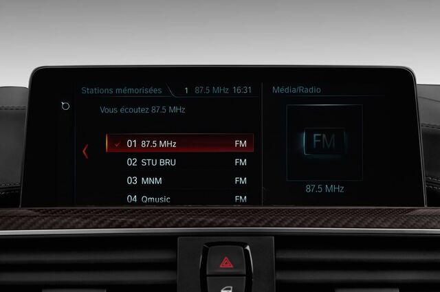 BMW M4 (Baujahr 2017) - 2 Türen Radio und Infotainmentsystem