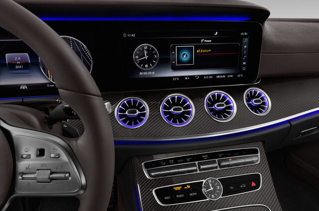 Mercedes CLS Coupe (Baujahr 2018) AMG line 4 Türen Radio und Infotainmentsystem