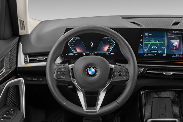 BMW X1 (Baujahr 2023) Serie 5 Türen Lenkrad