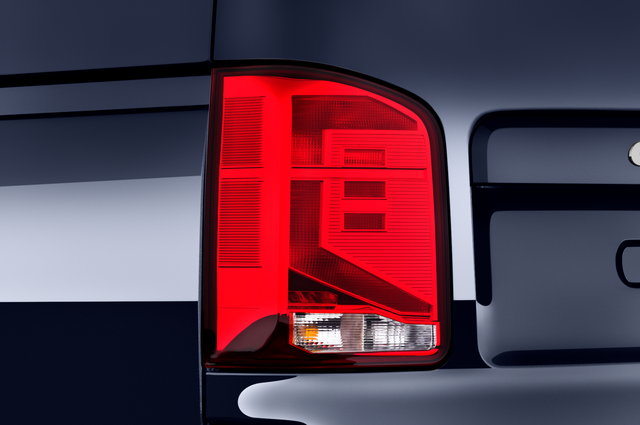 Volkswagen Caravelle (Baujahr 2020) Highline 5 Türen Rücklicht