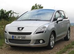 Peugeot 5008 2.0 HDI - Auf großer Fahrt